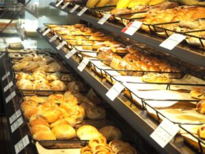 ▲根據搜狐號《小乾倩倩的遊戲的美食》表示，有麵包店員工透露購買這4款麵包要留意。（示意圖／翻攝PhotoAC）