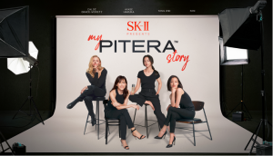 ▲國際巨星綾瀨遙、Chloe Moretz(克蘿伊摩蕾茲)、湯唯、倪妮在《我和PITERA™的故事》系列紀錄片中，重新演繹SK-II的經典廣告。(圖／SK-II青春露）