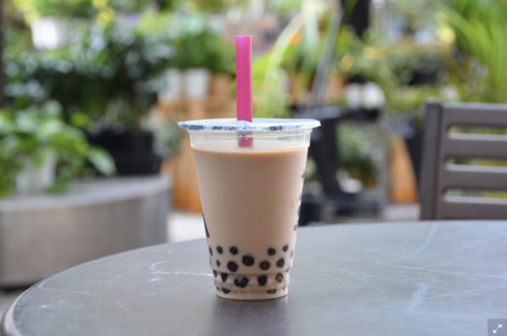 ▲台灣最經典的手搖飲就是珍珠奶茶。（圖／翻攝自推特）