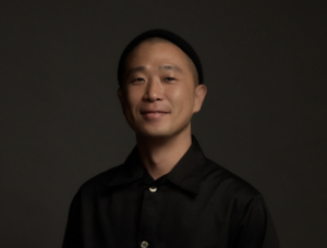 攝影師周宜賢被實習生指控性侵