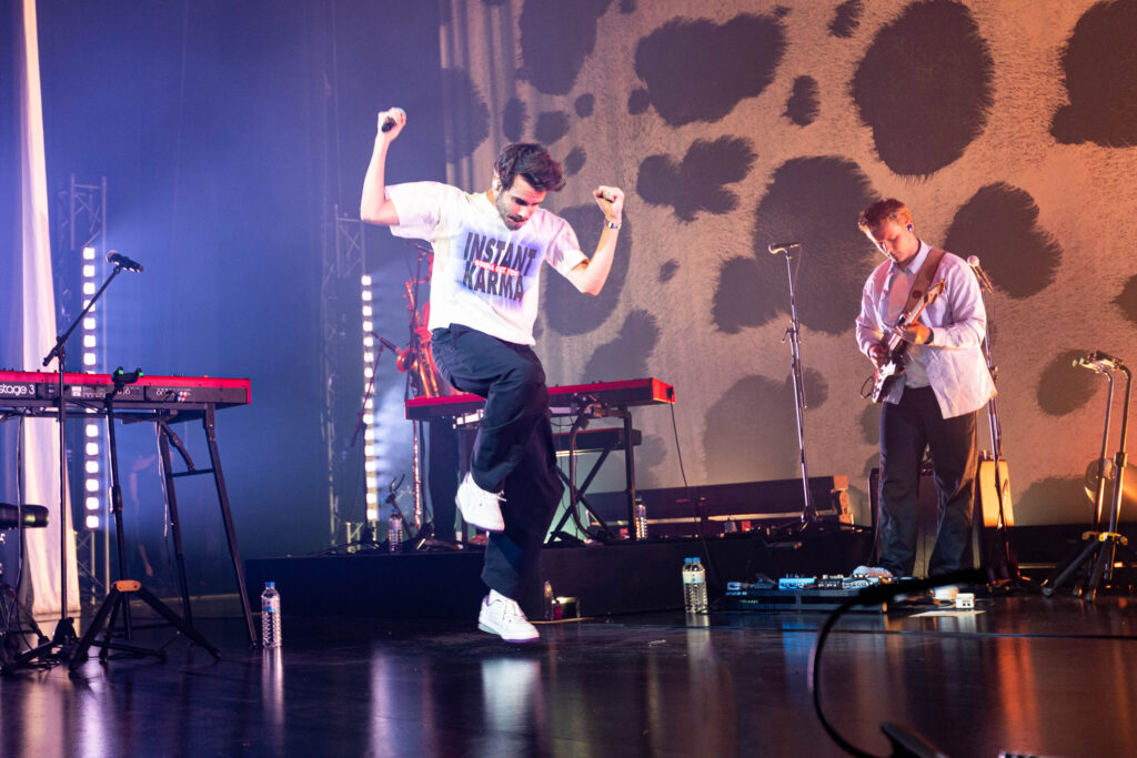 Rex Orange County來台開唱舞台上又跳又叫。（圖／寬宏藝術、SONY MUSIC）