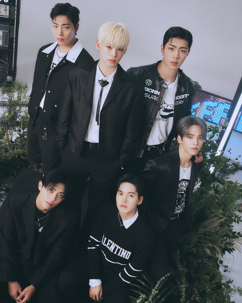 ONF 結束軍白期回歸。（圖／SONY MUSIC）