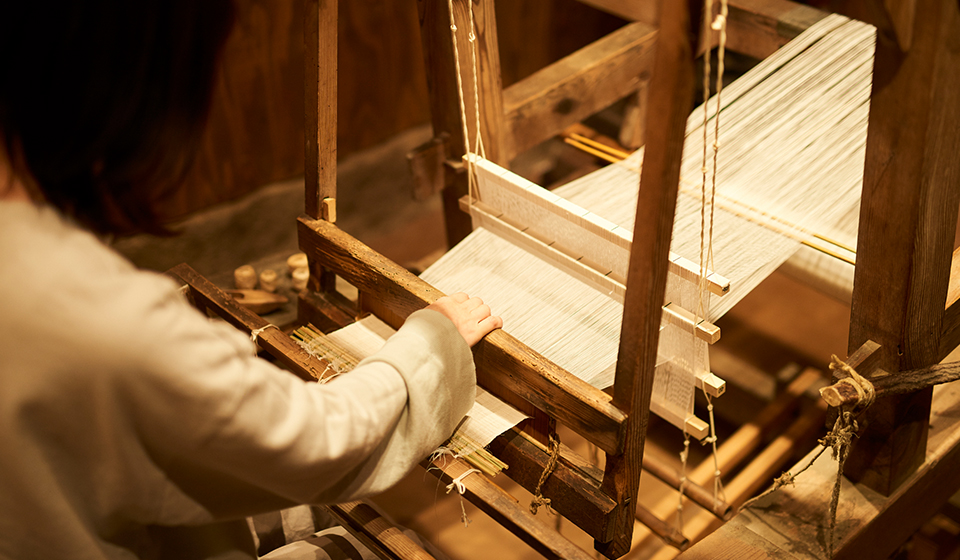 中川政七近年也開設許多麻織品製作體驗課。（圖片來源：中川政七）