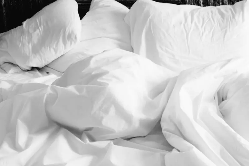 譚敦慈建議除了定期清洗床單、棉被及枕頭套，睡醒也記得不要急著摺棉被，避免濕氣堆積。（示意圖／翻攝自Pixabay）