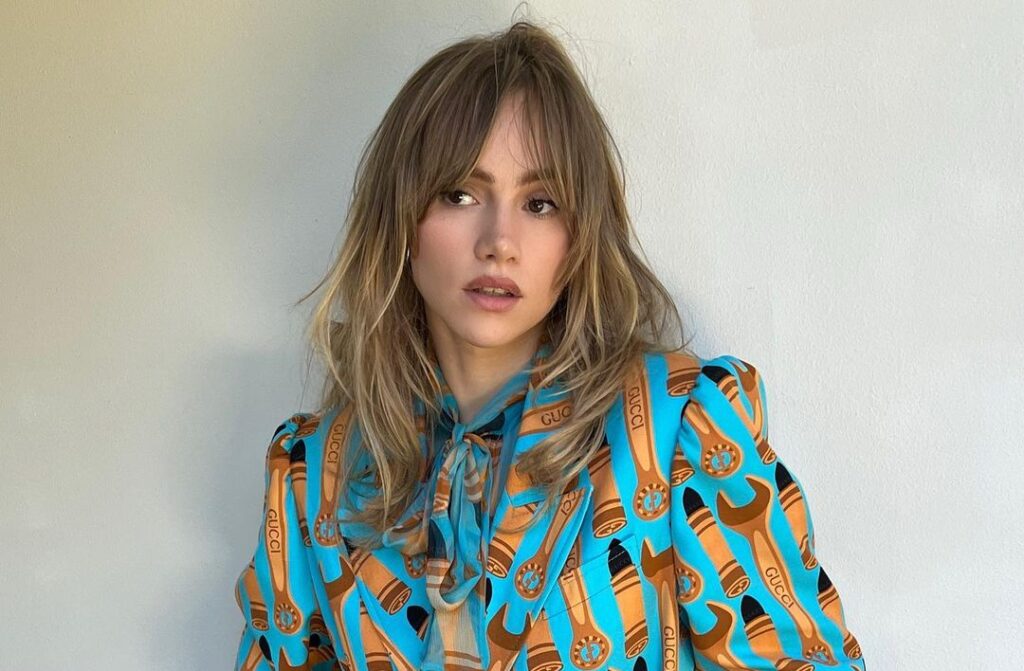 蘇琪沃特豪斯魅力十足。（圖片來源：sukiwaterhouse/IG）