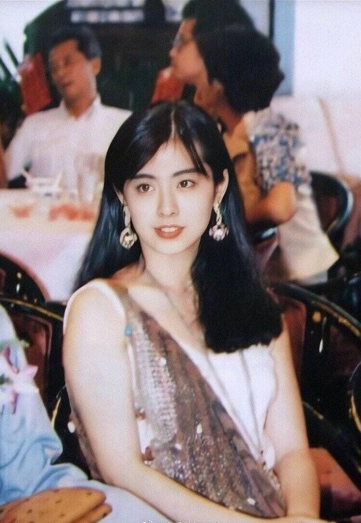 王祖賢舊照。（圖片來源：Weibo）