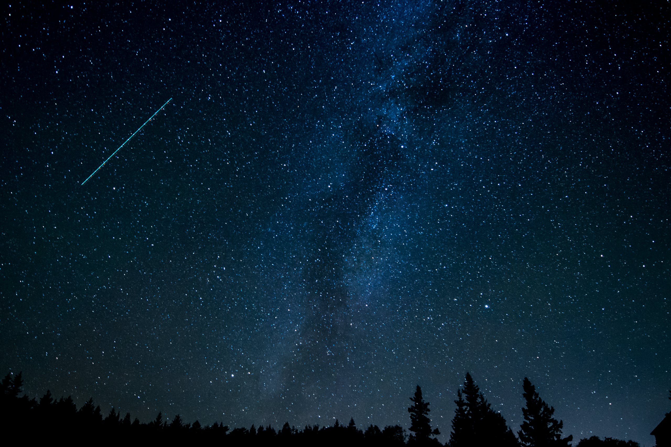 【流星降臨夜】雙子座流星雨震撼登場！赤手空拳觀星，無需輔具也能目睹！