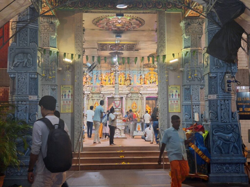 跟隨印度人腳步參觀印度廟吧！（圖片提供：azukinanana ）