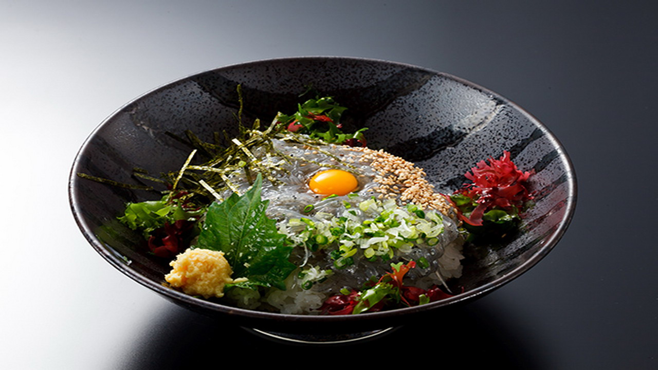 ▲江之島丼是日本人最喜愛正宗又道地的日式料理。(圖/文 高祥提供)