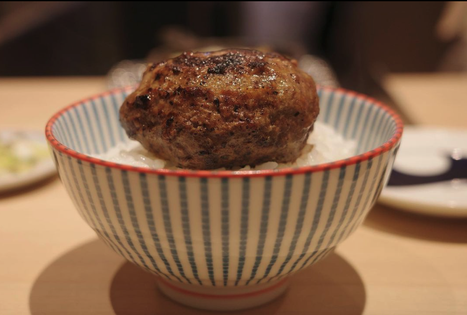 每日使用新鮮絞肉製成漢堡排，連日本人都讚不絕口（圖片來源：IG@hamburg__yoshi ）
