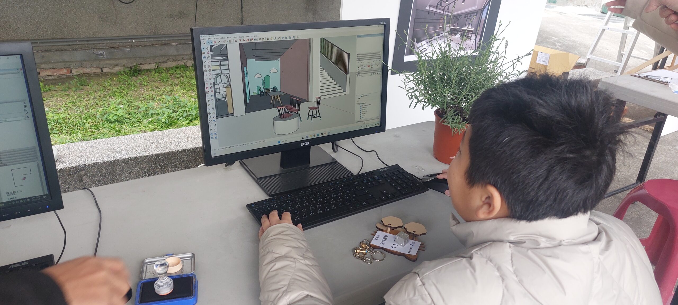 ▲圖/類科探索活動提供台東國中應屆畢業生動手操作室內設計軟體(姊妹淘)