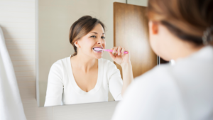 孕婦挑對牙膏很重要，可以有效減緩不適。圖片來源／canva