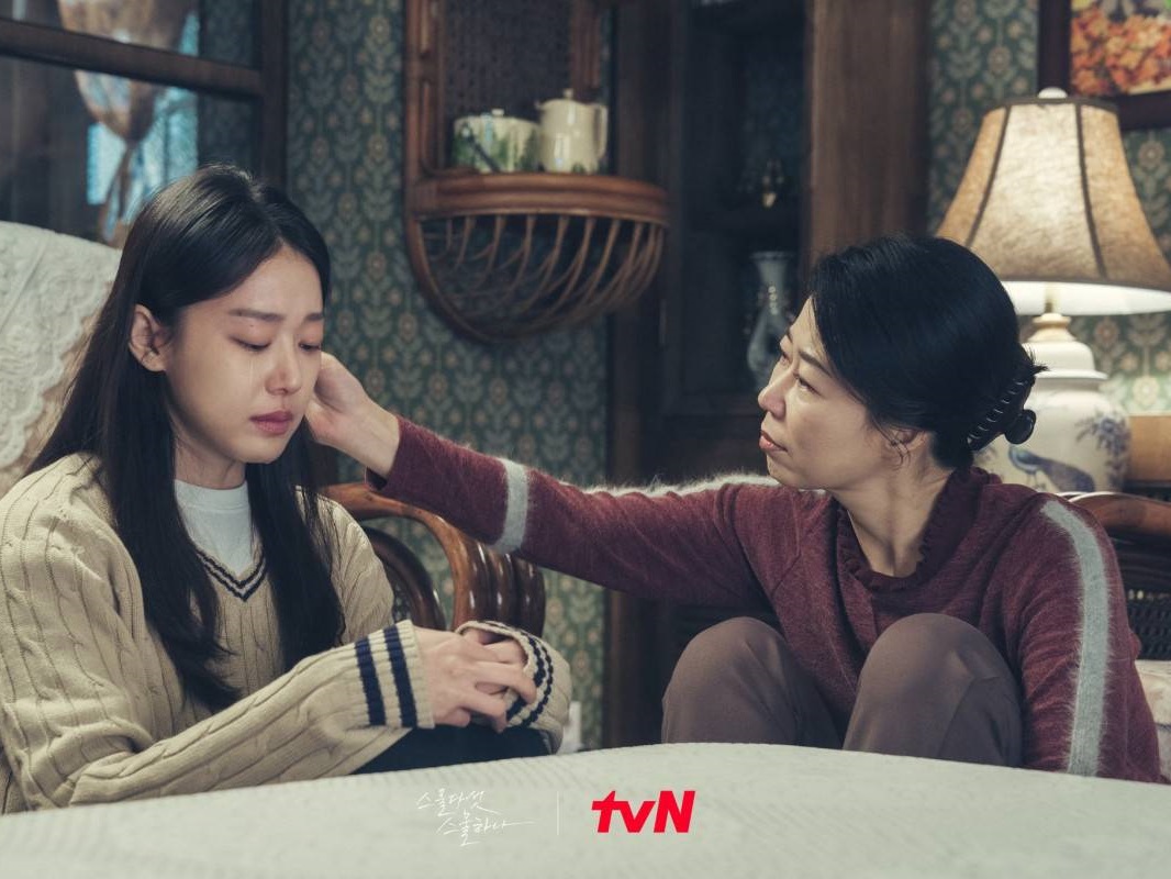 當媽後才懂得媽媽的苦心。（圖片來源：tvN drama FB）