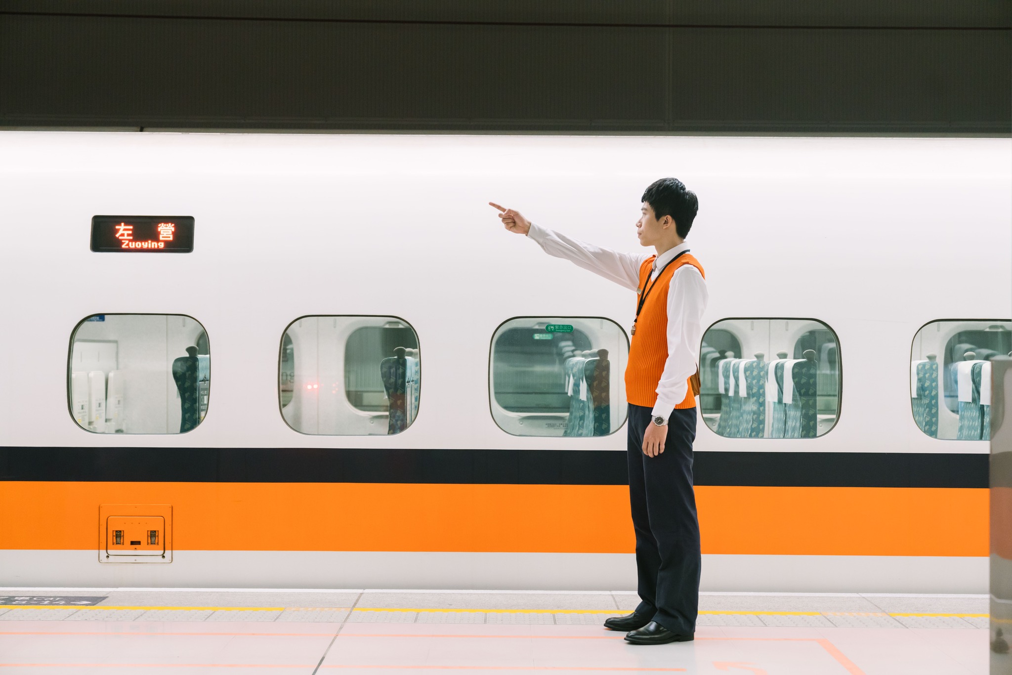 高鐵各車站也將於疏運期間加派人力，協助引導民眾順利乘車（圖：台灣高鐵臉書）