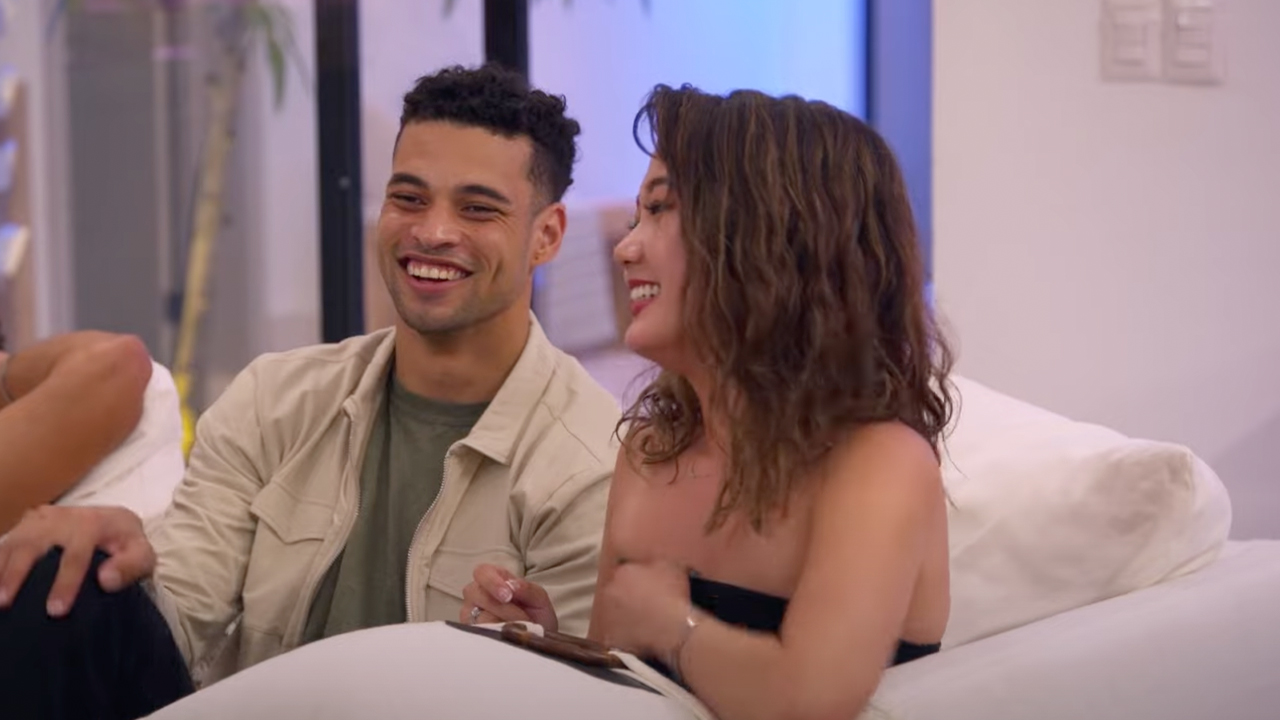 《愛情不必翻譯》節目照。(圖片來源:TLC 提供)