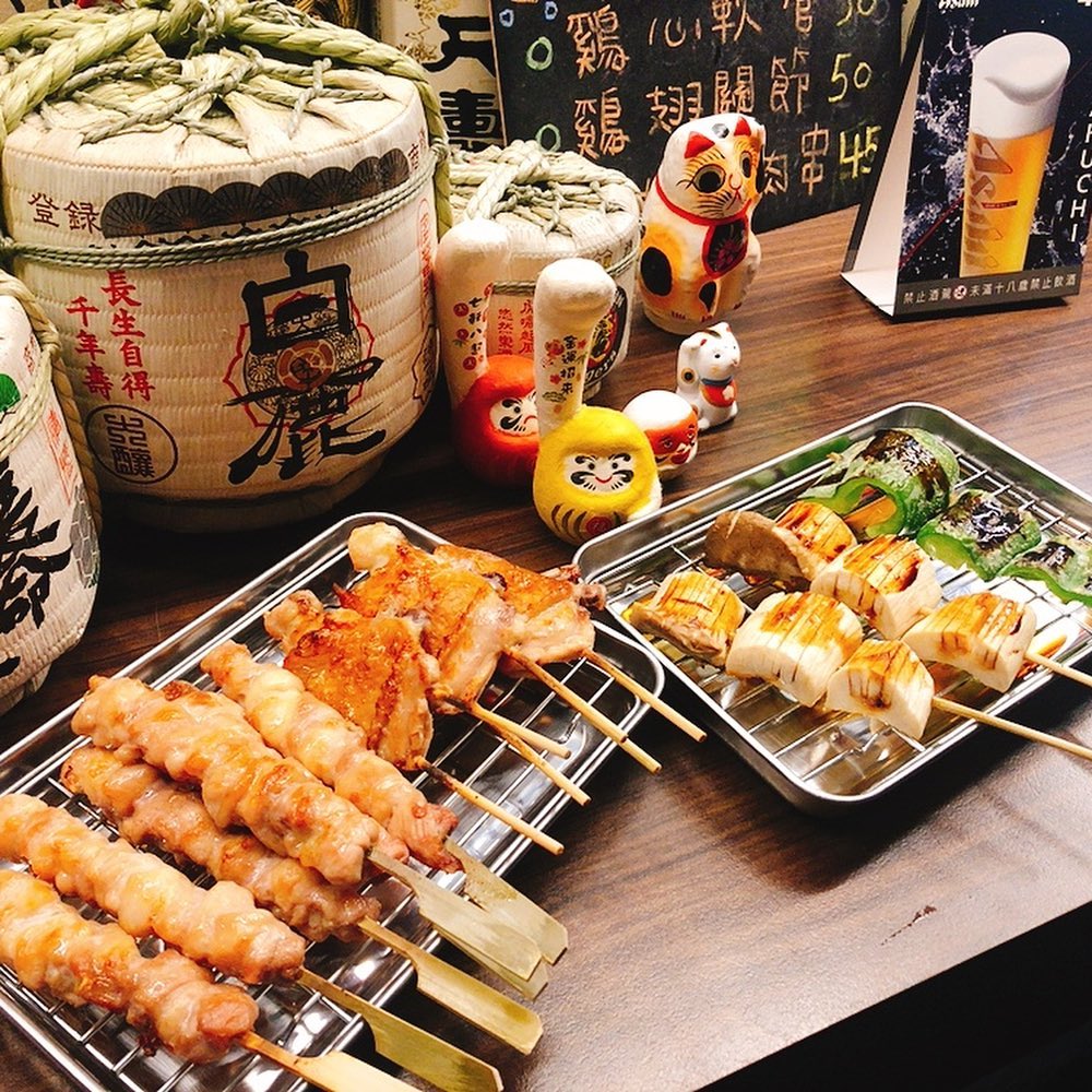 夜。遊 焼き鳥 串燒酒場。(圖/夜。遊 焼き鳥 串燒酒場 臉書)