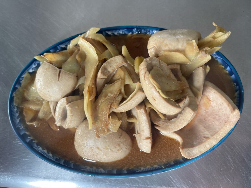 進福炒鱔魚的麻油腰花。（圖／姊妹淘）