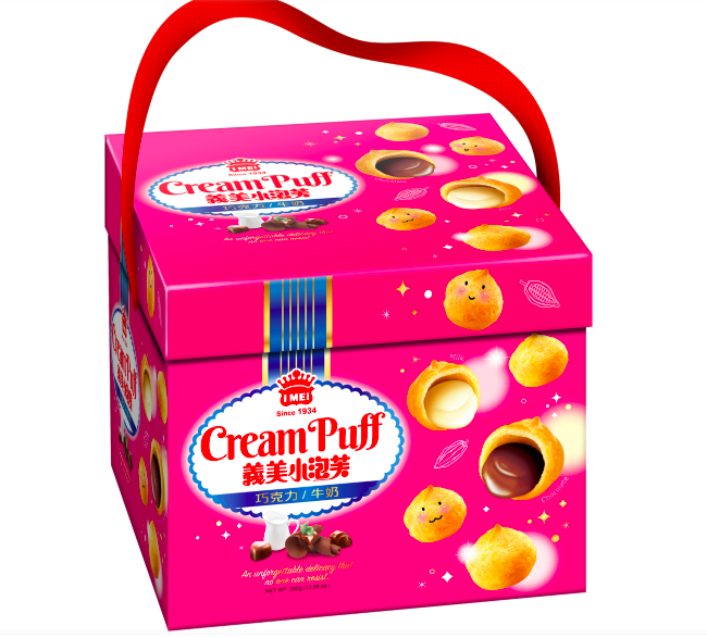 全聯日前針對義美禮盒進行大減價，售價全部直接下殺1字頭，其中熱門禮盒包括經典零食小泡芙也跳水打折。（圖／翻攝自全聯官網）