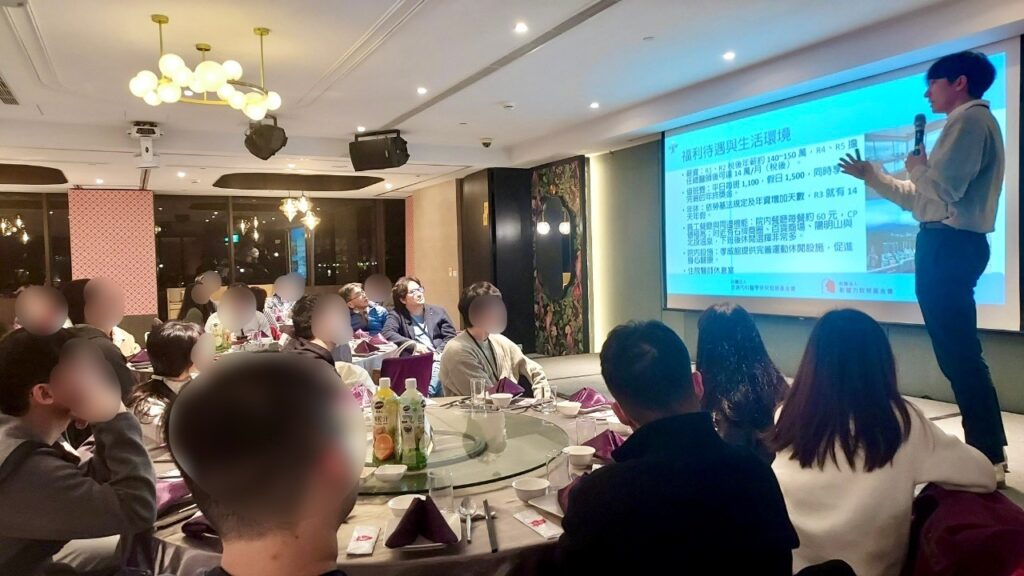 北榮內科部學長姐現身說法,分享內科訓練模式與職涯發展經驗,幫助醫學生更清楚自身規劃方向。(圖/影響力教育基金會提供)