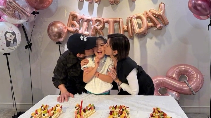 修杰楷、賈靜雯為小女兒波妞慶生。（圖片來源：賈靜雯IG alyssachia）