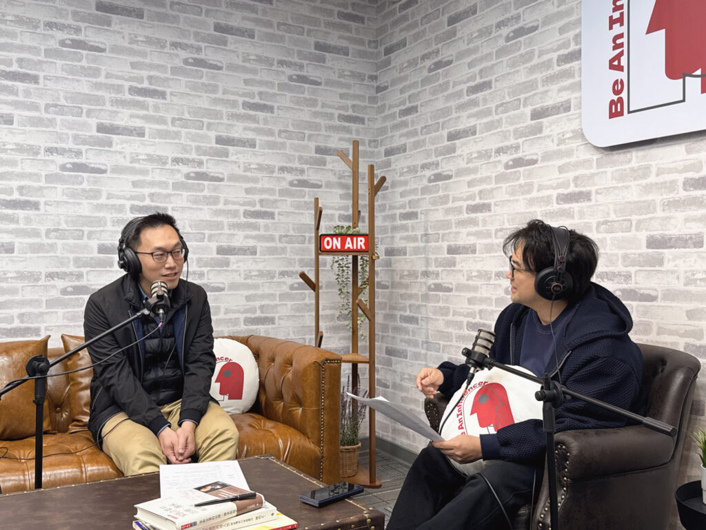 黃至堯博士（圖右）認為透過這樣的多角度診斷，家族企業可以及早發現潛在問題，從而及時調整策略。（圖／影響力教育基金會）