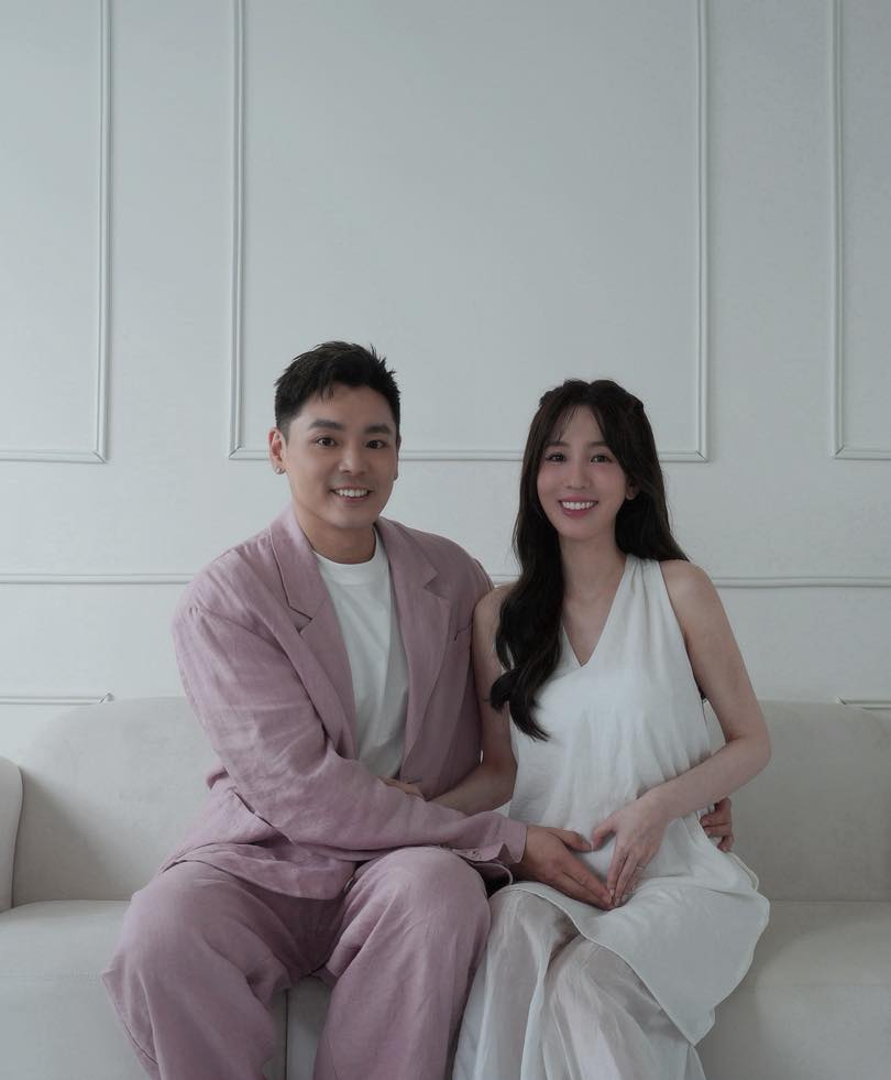 愛雅在老公生日當天、也是媽媽忌日前一天宣布懷孕消息。(圖片來源:臉書 愛雅(張艾亞))