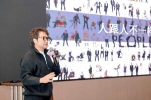 傳錢、傳人、傳文化，系統解析企業代際傳承的痛點與突破路徑。（圖／作者黃至堯）