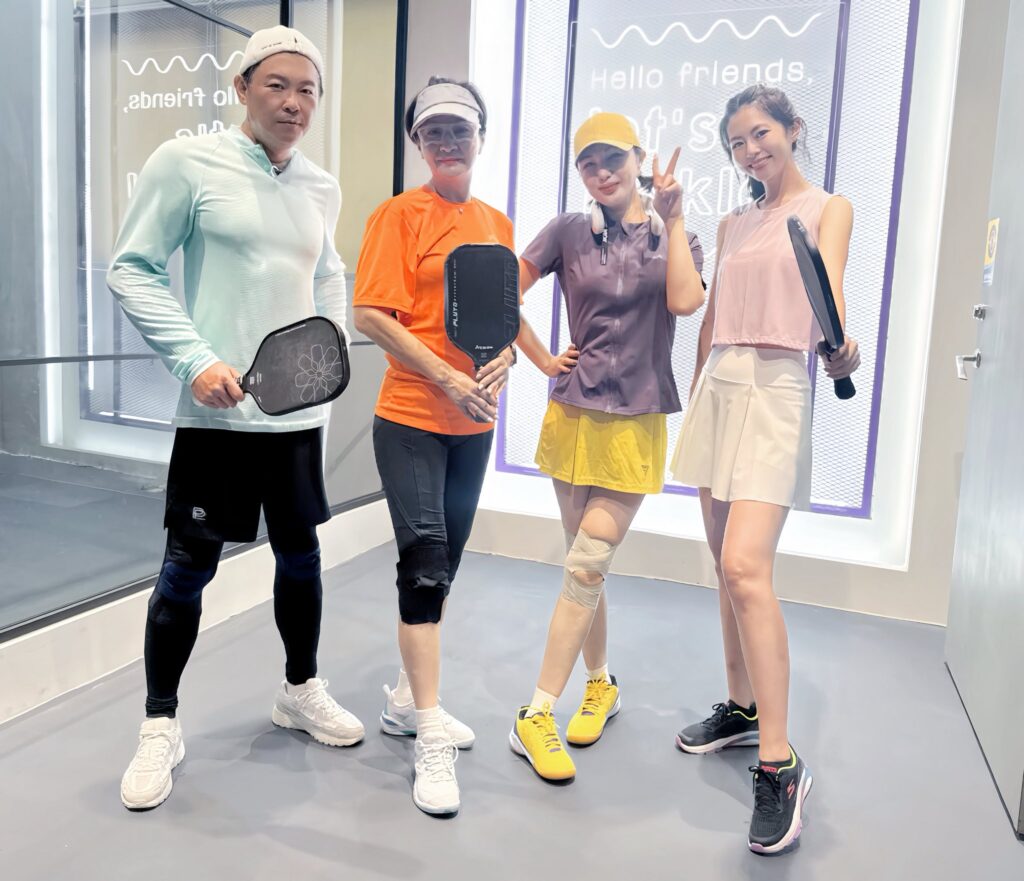 曾國城被利菁修得太瘦,意外成了減重的動力。(圖片來源:臉書 利菁 Regine)