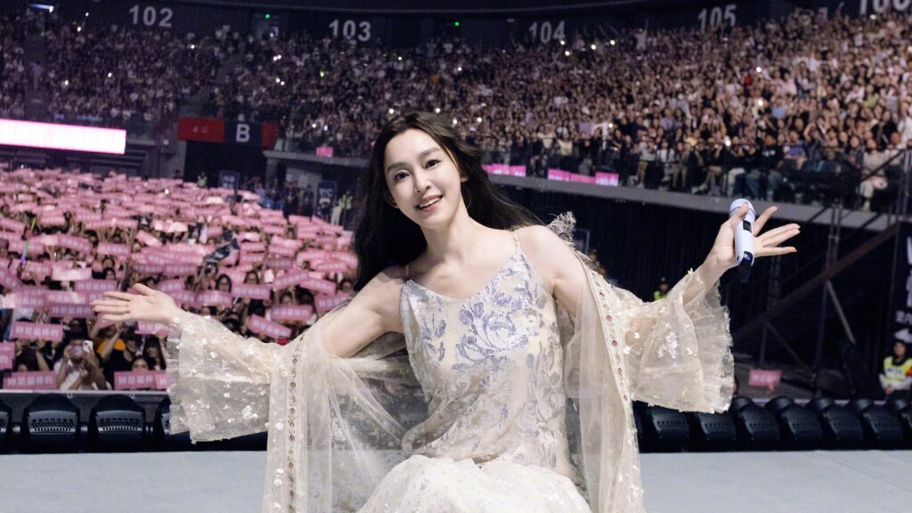 范瑋琪呼籲酸民不要再攻擊她的身體和家人。（圖片來源：微博 范范范瑋琪）