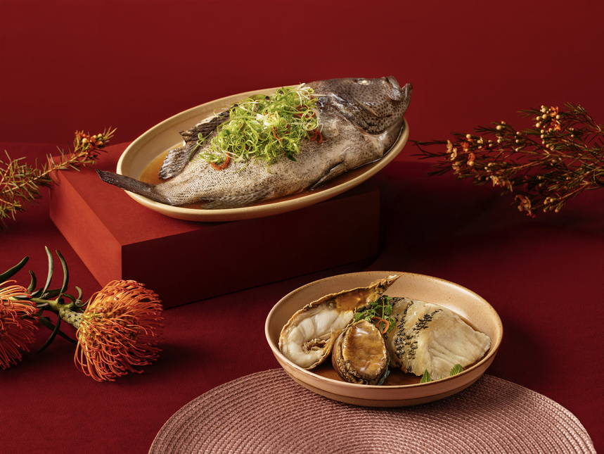 2026 莫內饗宴春節限定福祿大三元與年年有魚，寓意團圓好兆頭。圖／煙波國際觀光集團