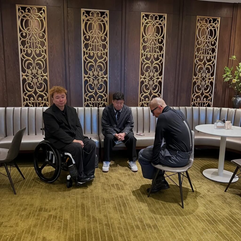 老友姜元來、洪祿基都特地趕到台灣探視具俊曄。（圖片來源：IG clon52）