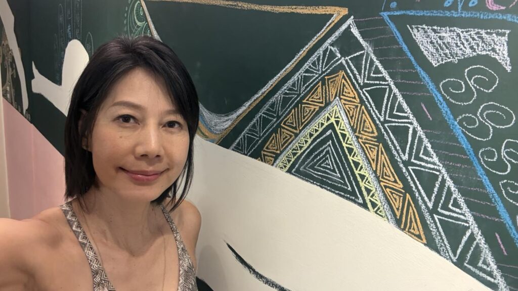 丁寧認為只要自己能夠負責，未婚生子也不是什麼問題。（圖片來源：臉書 丁寧 Ding Ning）