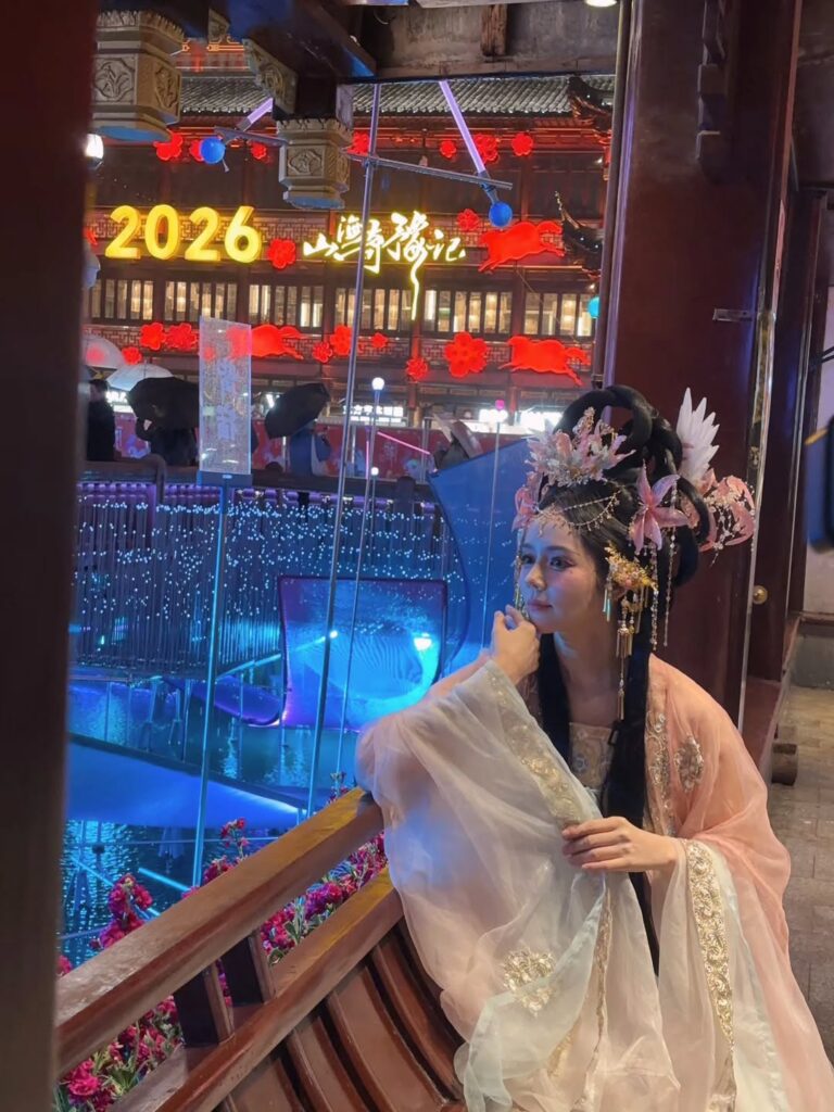 有網友認為韓佳人雖美，但化這個妝反而少了個人特色。（圖片來源：IG hangaingagari）