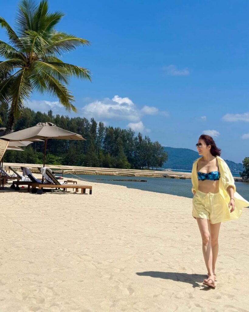 黎姿54歲身材依舊窈窕。（圖片來源：IG gigilai_official）