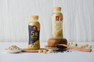 5色穀飲結合多種穀物原料，透過不同配方設計，提供日常穀物營養的多元選擇。桂格提供