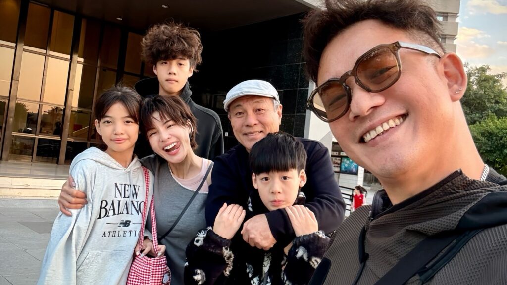 徐小可和阿Ben育有3個孩子。（圖片來源：FB 白吉勝&徐小可 Love 白宮這一家 Pai&rsquo;s Family﻿）