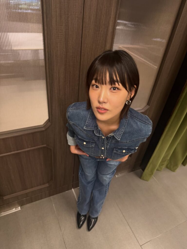 李恩智瘦身成果驚人。（圖片來源：IG happy._.ej）