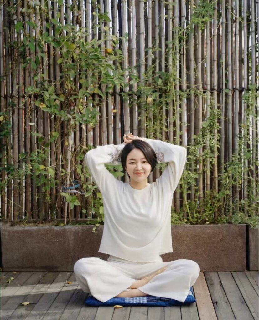 阿雅開始學習跟負面情緒共處,身體才好轉起來。(圖片來源:FB Aya 阿雅(柳翰雅) 官方粉絲團)