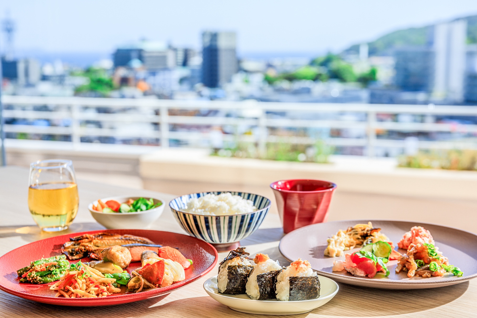 「伊東聚樂酒店」餐點選用道地食材烹調，呈現獨屬伊豆的特色風味(圖/樂天旅遊)