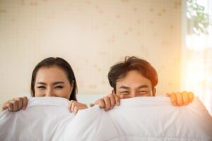 結婚這麼多年，妳在他臉上親一下，他還會害羞閃開、耳根泛紅？這4個星座男老夫老妻還會害羞，不是不愛妳，是被妳親到心慌。看看妳的他有沒有上榜。